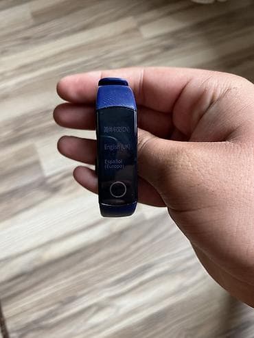 saatli telefonlar: HONOR Band 5 – fitness qolbağı (mavi) Xüsusiyyətlər: - 0.95" AMOLED — 1