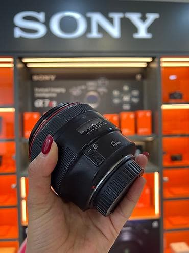mf 3010 printer: Canon 85 mm Lens — 4