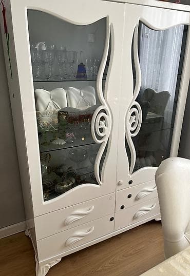 ağdaş mebel: Ideal veziyyetdedir — 1