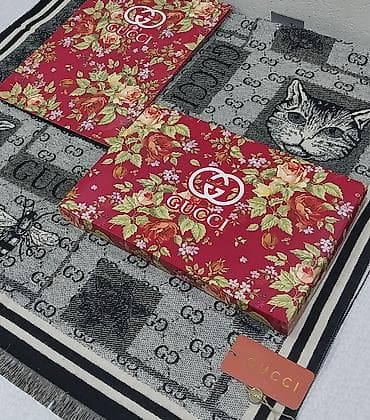 hicab paltar: Gucci Qadın şərfi – boz-qara tonlarda, monoxrom dizayn. - Üzərində GG — 9