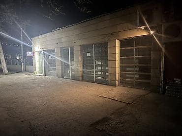 İcarəyə verilir – vitrinli obyekt/iş yeri Xüsusiyyətlər: - Geniş ön