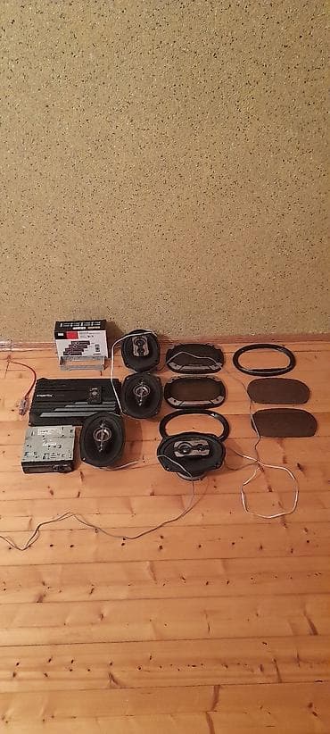 maşın ucun manitor: Avtomobil üçün audio sistemi – komplekt Tərkib: - 4 ədəd oval — 1