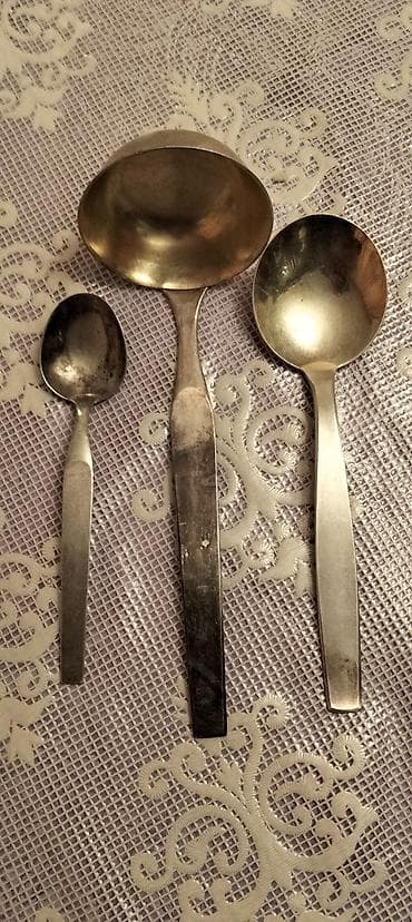 Digər dəstlər və servizlər