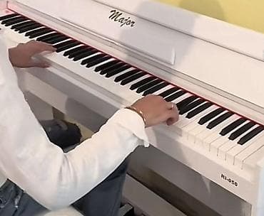 Major RI-050 rəqəmsal piano - Tam ölçülü 88 klaviş: çəkili-klaviatura — 1