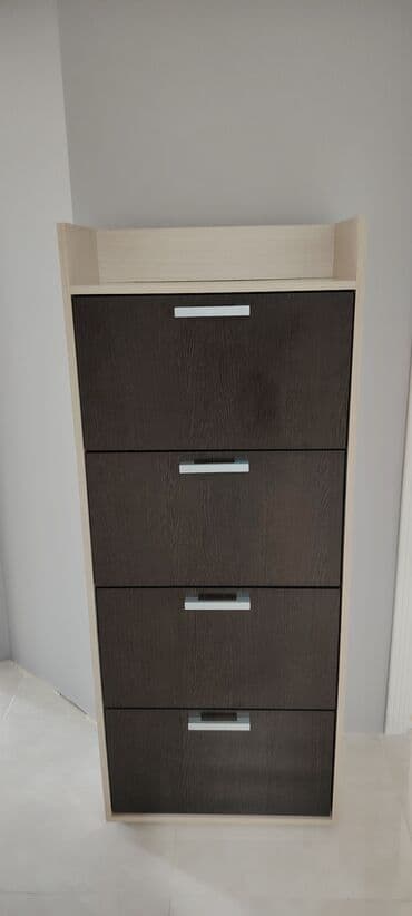 Dolablar: İşlənmiş, Açılan, 4 qapılı Düz dolab, Ayaqqabı dolabı — 1