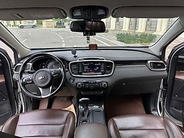 киа: Kia Sorento: 2 л | 2015 г. Внедорожник — 8