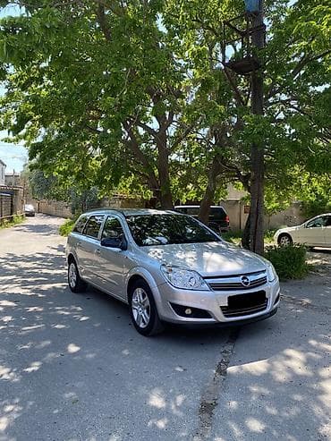 Nəqliyyat: Opel Astra: 1.4 l | 2007 il 355760 km Universal — 1