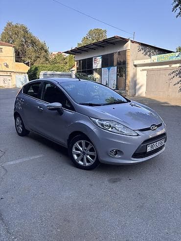 Avtomobil satışı: Ford Fiesta: 1.4 l | 2011 il 194240 km Hetçbek — 3