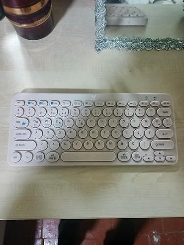 islenmis notebooklar: Universal Bluetooth klaviatura – yığcam və yüngül dizayn — 1