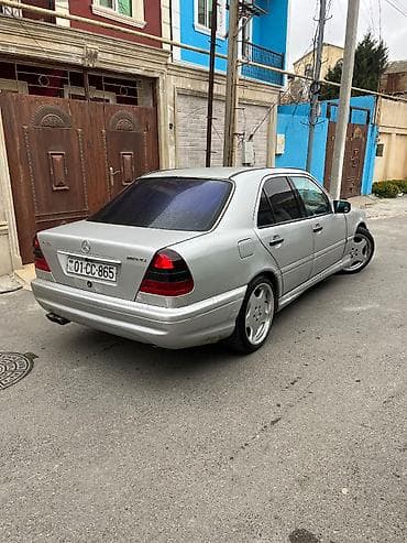 Колесо AMG 245 / 40 / R 18, 5 Болтов — 6