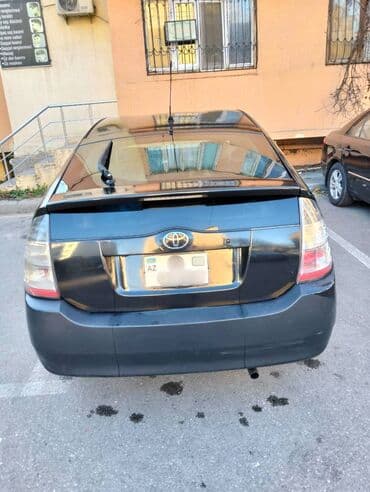 Коммерческий транспорт: Toyota Prius: 1.5 л | 2008 г. Хэтчбэк — 7