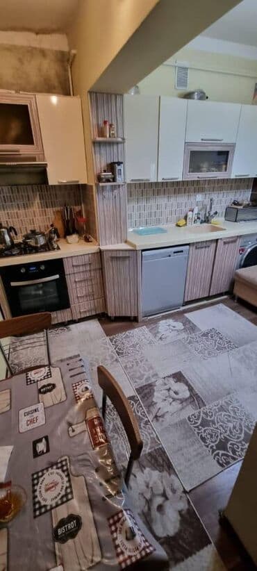 ucuz evlər satış: Bakı, 2 otaqlı, Köhnə tikili, m. Qara Qarayev, 58 kv. m — 6