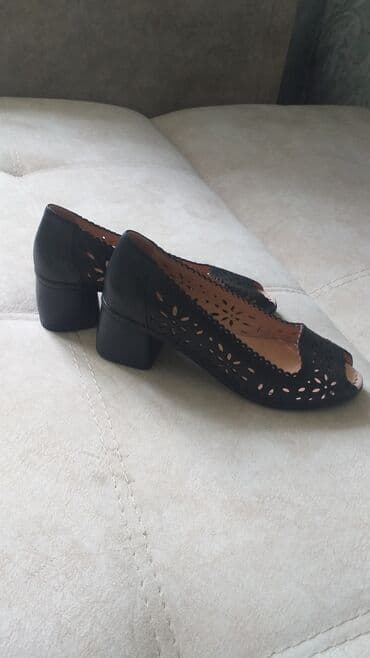 Makasin və loferlər: Aldo, Ölçü: 38, rəng - Qara, Yeni — 2