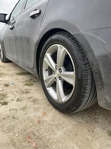 lider disk satilir: Cruz 17 Disk teker Cati suvarkasi Eziyi yoxdu 10gundu 4 dene Teze — 4