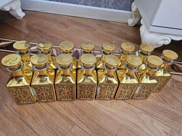 декор дерево: Qızılı dekorativ şüşə flakonlar – zərif naxışlı, kvadrat formalı - — 2