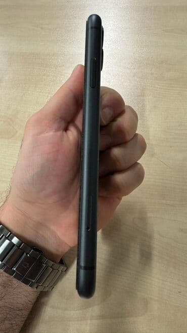 11 pro max plata: IPhone 11, Qara, Face ID — 4