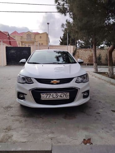 opel astra h 1.3 turbo: Chevrolet Aveo sedan – ağ rəng Model xüsusiyyətləri: - Korpus: 4 — 1