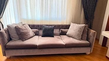 Aml2 ədəd divan biri 280azn satılır İtaliya istehsalıdı. Ünvan — 1