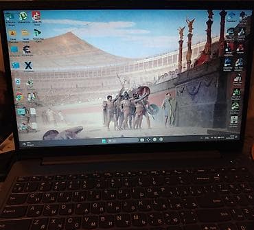 lenovo core i7: 5 ay işlənib tək problemi notbukun öz dinamiki işləmir 4 gameped, şüa — 3