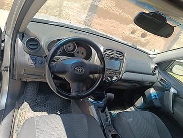 traktor belarus 1221: Toyota RAV4: 2 l | 2003 il Universal — 5