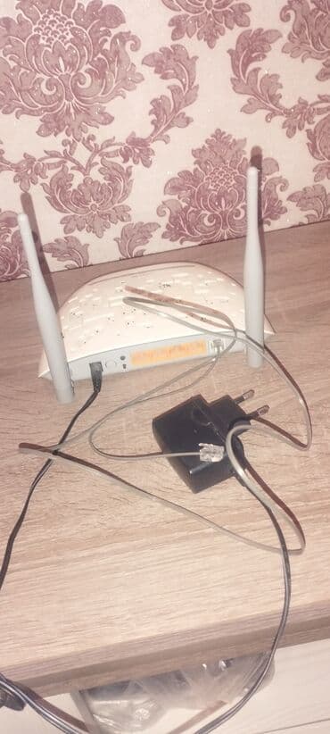 kabelsiz modem: Modem 10 azn. Heç bir prablemi yoxdu. Tam işlek vezyetdedir — 2