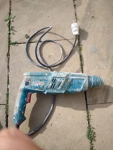 İş alətləri paketi – Perforator və bucaqslı daşlayıcı 1) Total