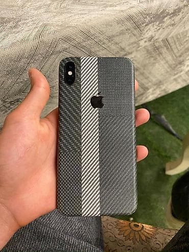 17 pro max qiymeti: IPhone Xs Max, 64 GB, Face ID — 1