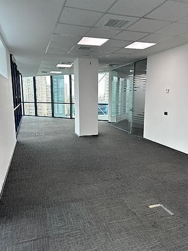 aşağda: 📍 Chirag Plaza Biznes Mərkəzində Ofis İcarəyə Verilir 🔹 Ünvan — 4