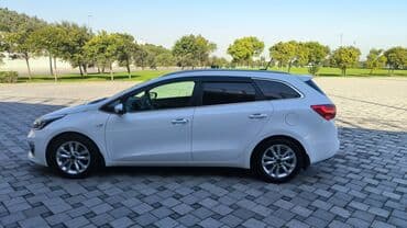 faizsiz kreditlə maşın: Kia Ceed: 1.6 l | — 4