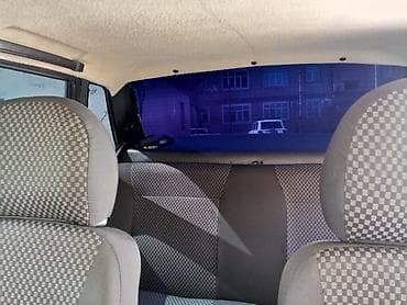 kia cerato satilir: Avtomobil: Lada Samara (VAZ 2114) — hetçbek gövdə tipi, boz rəng. Əsas — 6