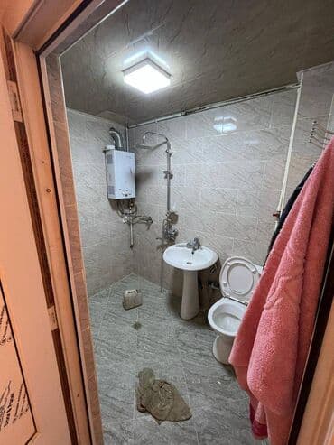 ramanıda kirayə evlər: Bakı, 3 otaqlı, Köhnə tikili, m. Xalqlar Dostluğu, 70 kv. m — 9