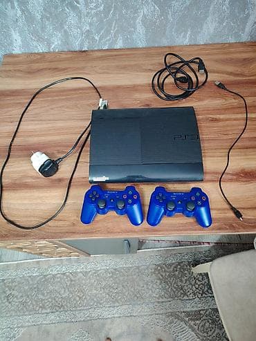 star 3: ​Şəxsi istifadədə olan PlayStation 3 (Super Slim modeli) satılır. 1 — 2