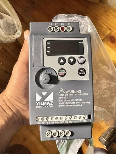 hava kompressoru: Inverter, 1500-3000 Vt, 24 - 220 volt — 1