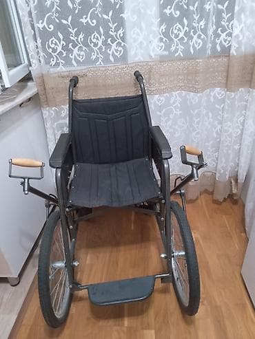 tibbi stol: Riçaqli əlil arabasi,monual işlənməmiş yeni əlil arabasi ilə — 1