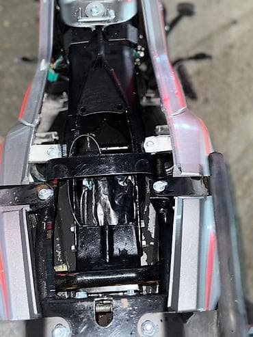 Motosikletlər: Moped/motosiklet – şəhər və kənd yolları üçün praktik model Texniki — 6