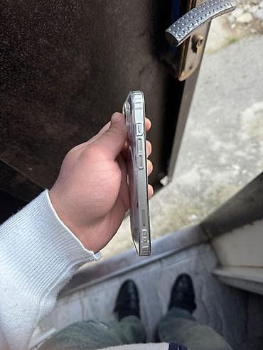 telefonlar 2ci el: IPhone 13, 128 GB, Ağ — 4