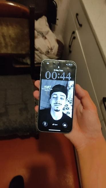 ipad 9 cu nesil: IPhone 14, Mavi — 5