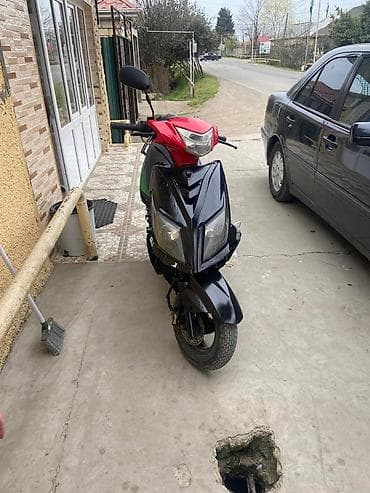 ford focus 2018: Skuter/skuterlə şəhər içi rahat hərəkət üçün praktiki model — 3