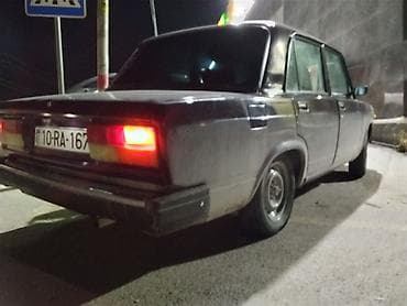 VAZ (LADA) 2107: 1.6 l | 2002 il 247185 km Sedan — 4