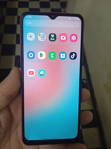 samsung galaxy a8 2018: Samsung Galaxy A12, 32 GB, rəng - Qara, İki sim kartlı — 2