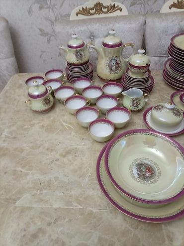 parda: Çay dəsti, rəng - Bənövşəyi, Farfor, Madonna, 12 nəfərlik, Almaniya — 1