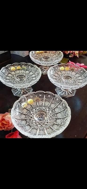 deri parca satisi: Tom 4 eded limon qabi. 15 sm
4 ededi 130 azn — 1