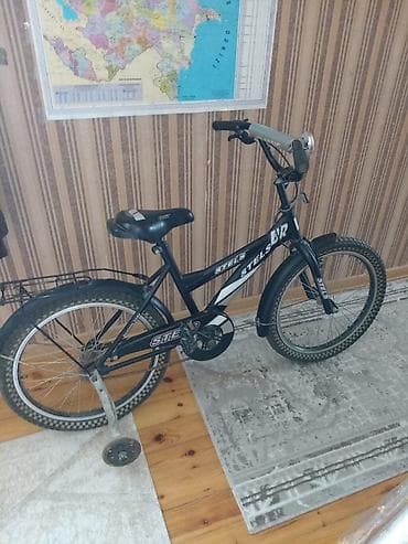 28 velosiped: İki təkərli Uşaq velosipedi Stels, 20", sürətlərin sayı: 1 — 1