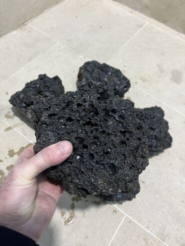 qum torbasi qiymeti: Məhsul: Vulkanik lava daşları (dekorativ/akvarium/landşaft üçün) — 2