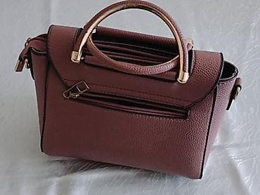 charles keith az: Qadın çantaları seti 1) Ağ zəncirli kiçik çanta - Rəng: ağ - — 2