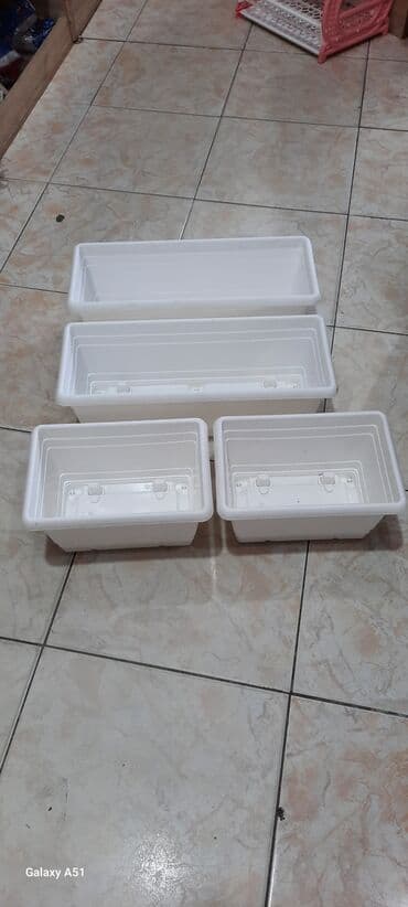 gul ekmek: Dibcek uzunsov ag rengde gul qabi uzunsov ag rengde Nağd — 2