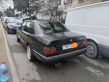 111 mətin: Mercedes-Benz 200: 2 l | 1992 il Sedan — 2