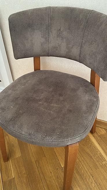 ustullar: Qonaq otağı üçün, İşlənmiş, Açılan, Dördbucaq masa, 6 stul — 6