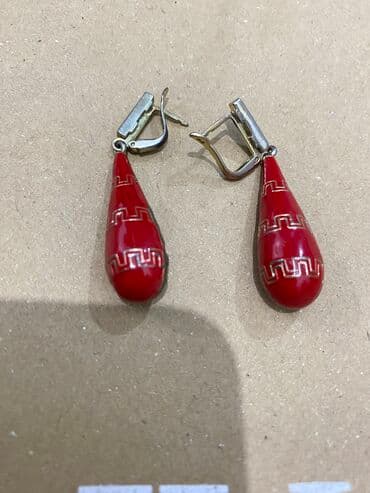 tək qaş: Qolbaq dəsti - Model 1: Gümüşü rəngdə sərt qolbaq, üst hissəsi xırda — 10