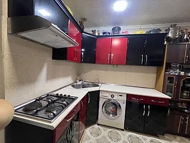 metbext masa: Mətbəx mebel dəsti – künc yerləşim, qırmızı-qara parlaq fasadlar — 5